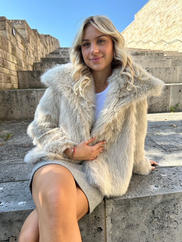 Oversize Fake Fur Jacket Amanda