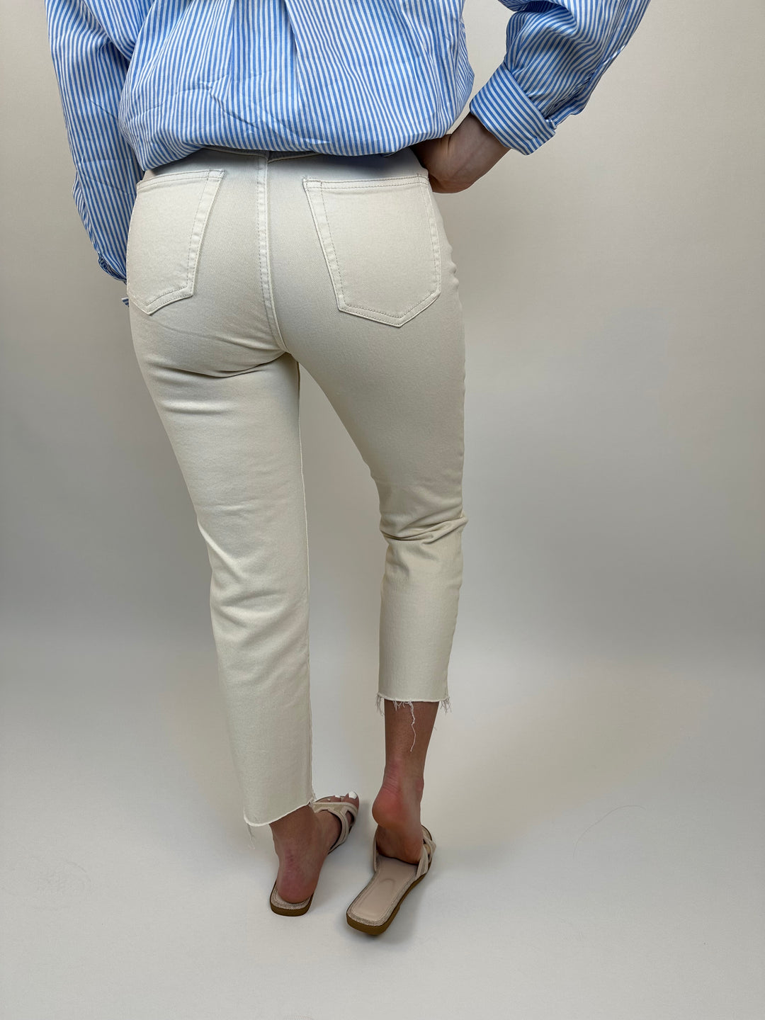 Mom Jeans Creamy (2256)