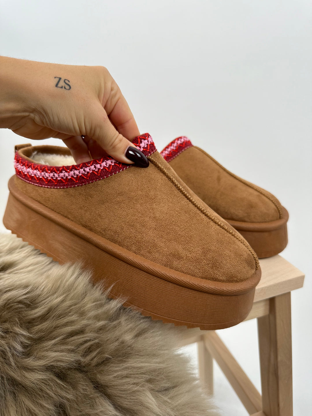 Plateau Slipper