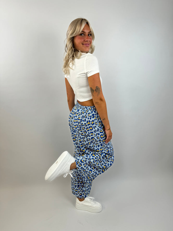 Lange Musselinhose mit Leoprint Leolove