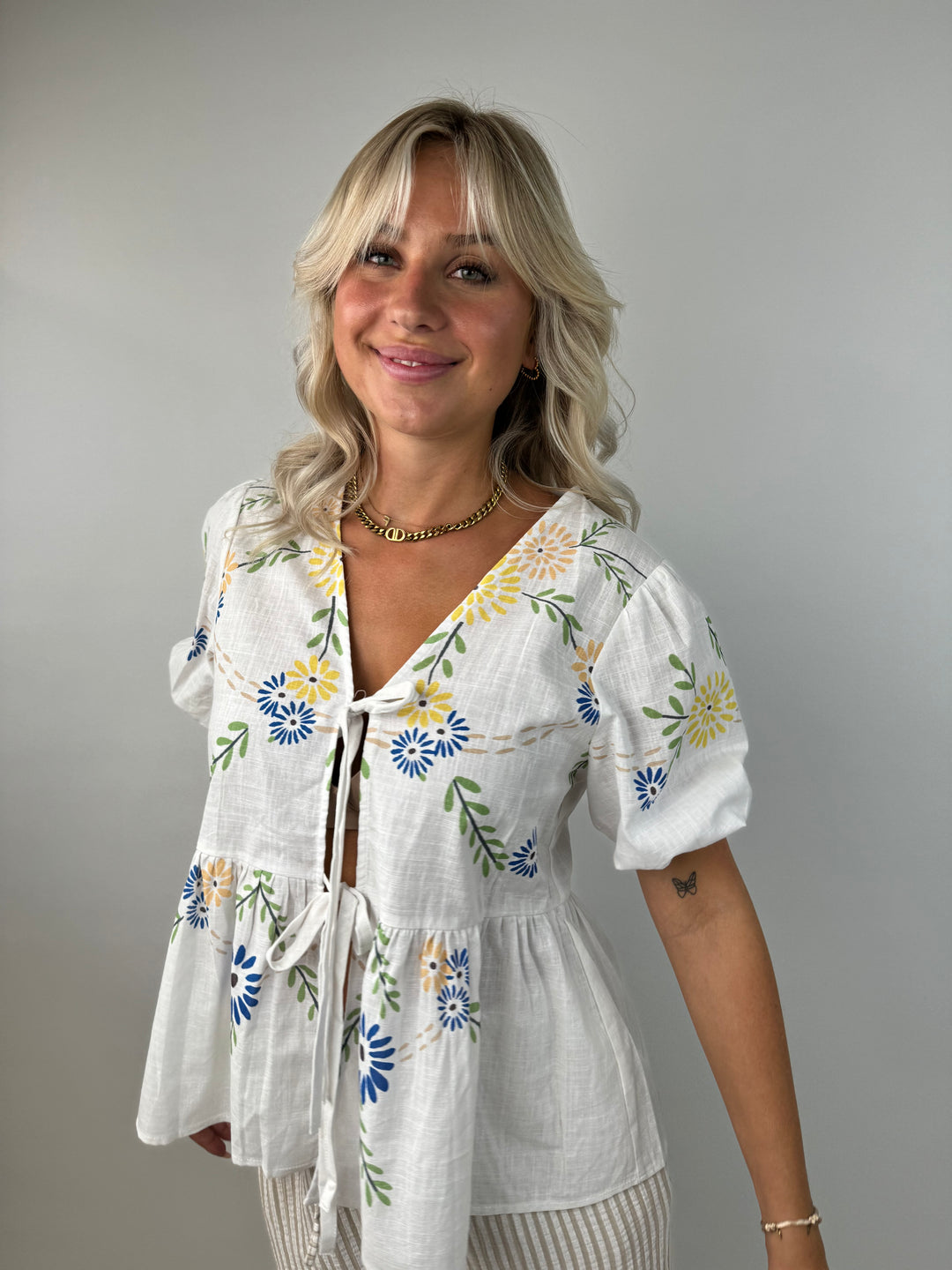 Kurzarm Bluse mit Flowerprint Fleur