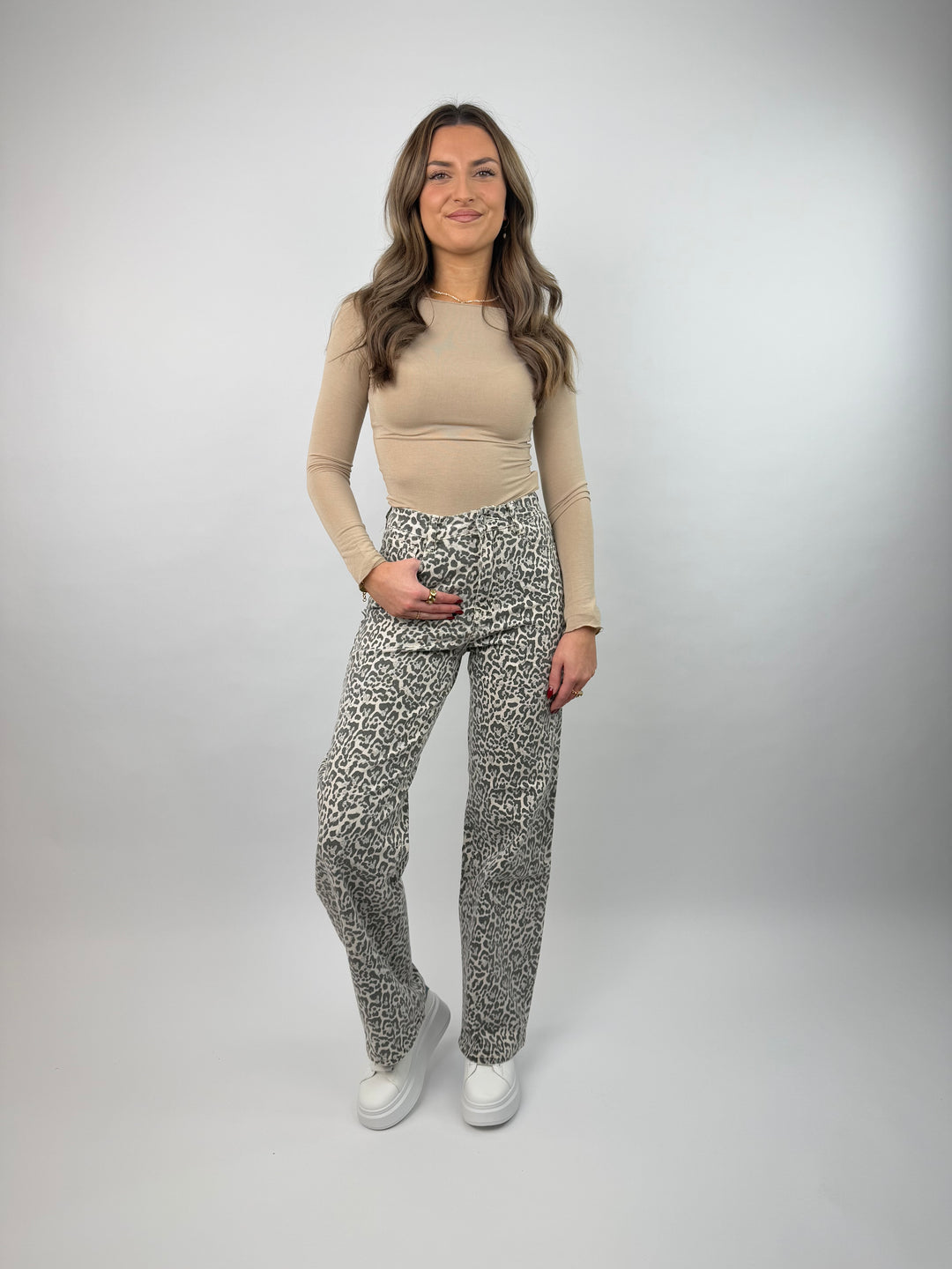 Straight Fit Jeans mit Leoprint (9056)