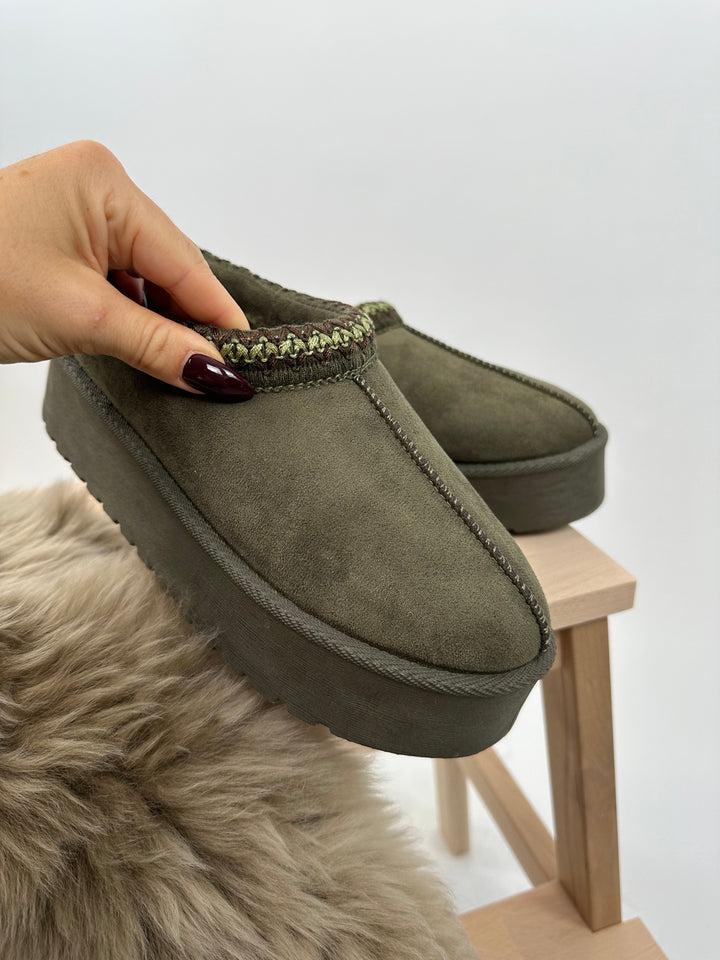 Plateau Slipper