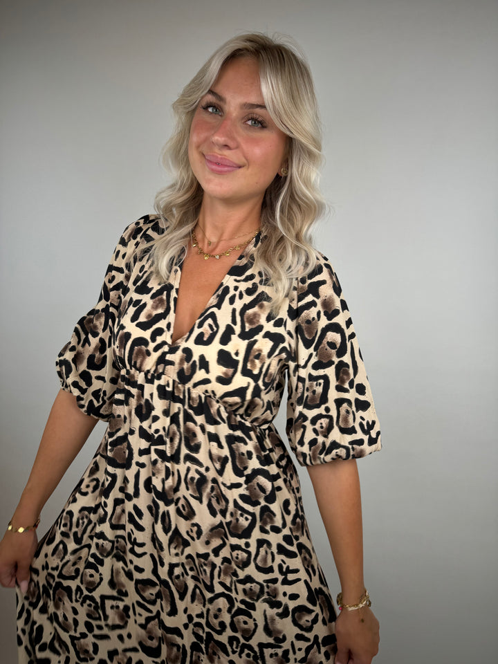 Langes Viskosekleid mit Leoprint Cita