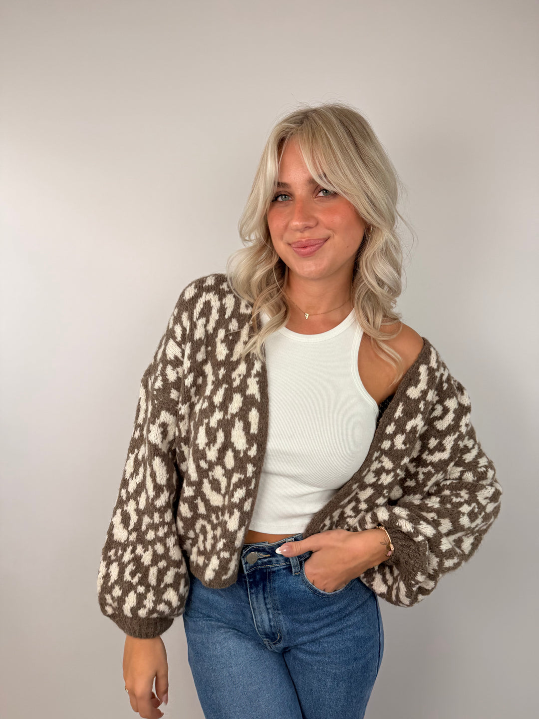 Offener Cardigan mit Leoprint