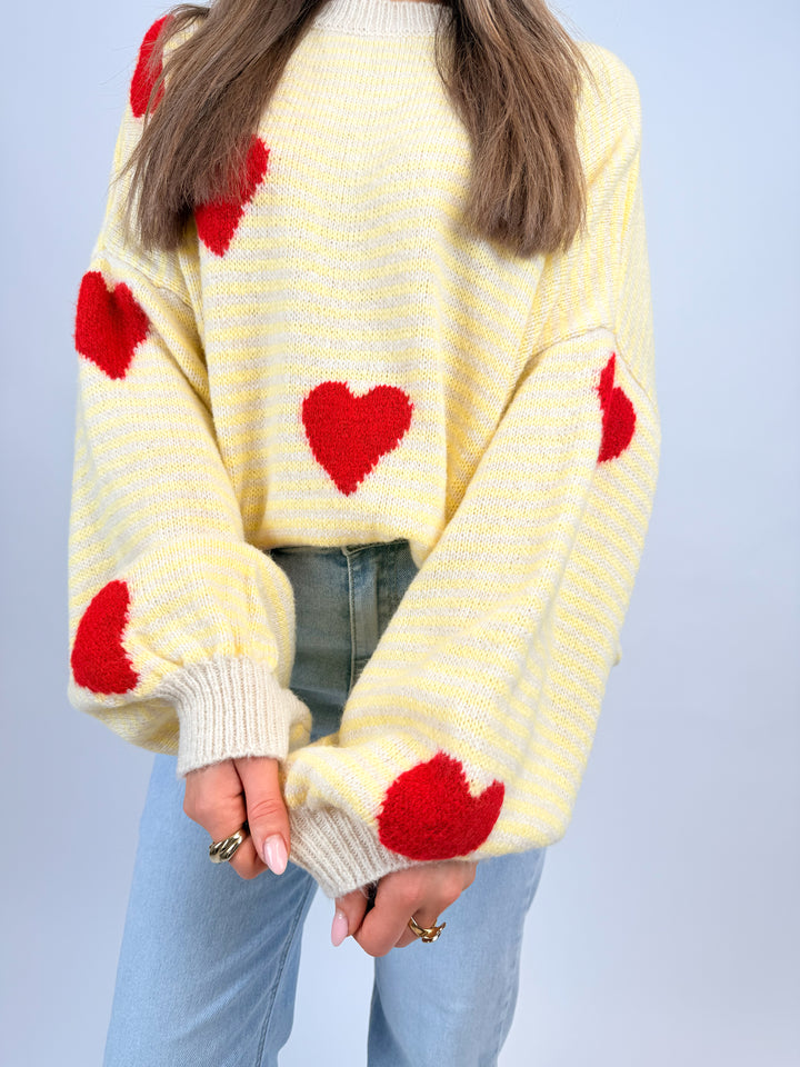 Gestreifter Pullover Red Hearts