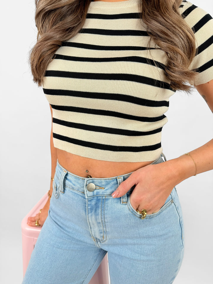 Cropped T-Shirt Strip Up