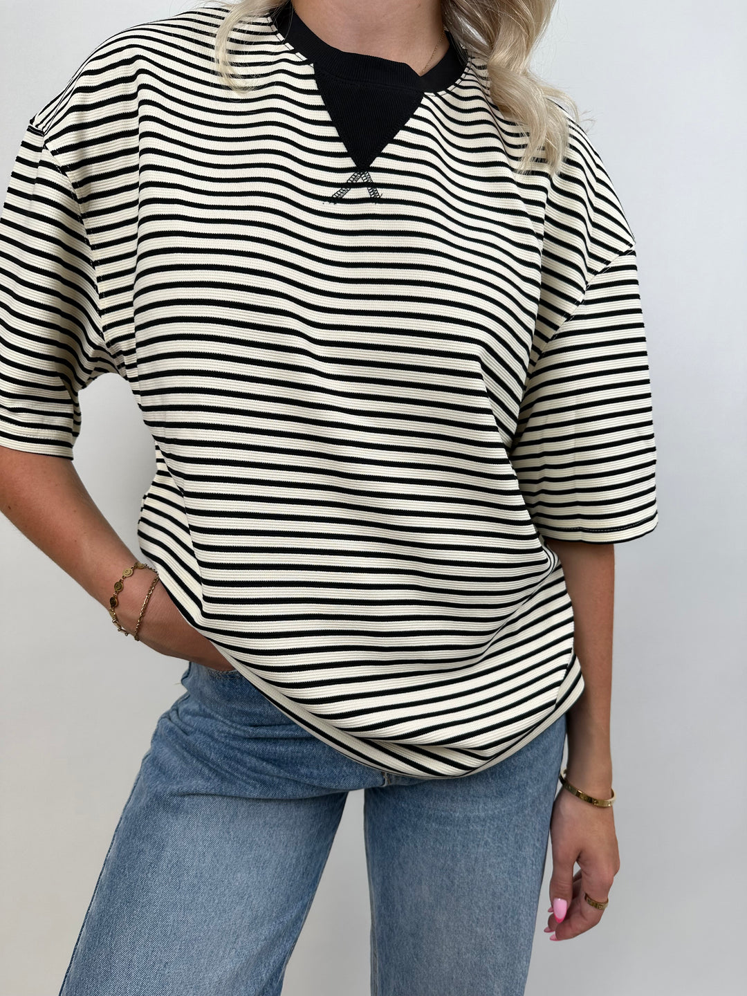 Casual Sweater mit kurzen Ärmeln Small Lines