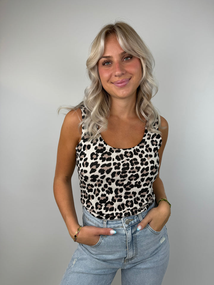 Basictop mit Leoprint Xenia