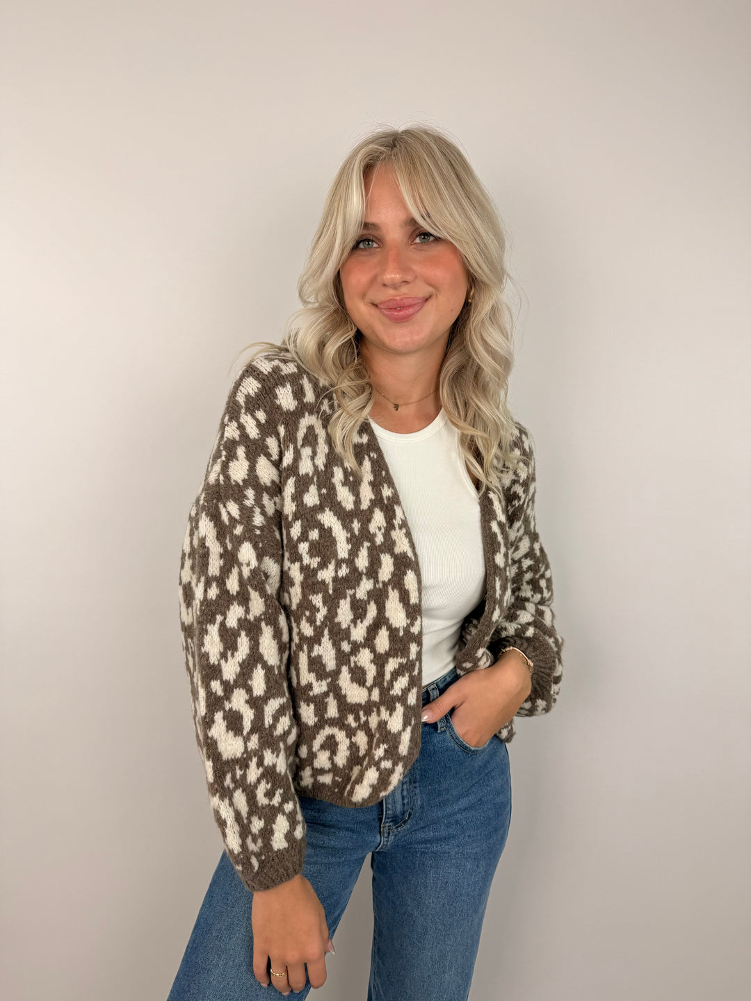 Offener Cardigan mit Leoprint