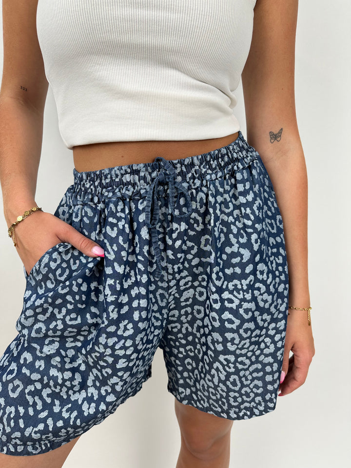 Shorts mit Leoprint Denim Summer