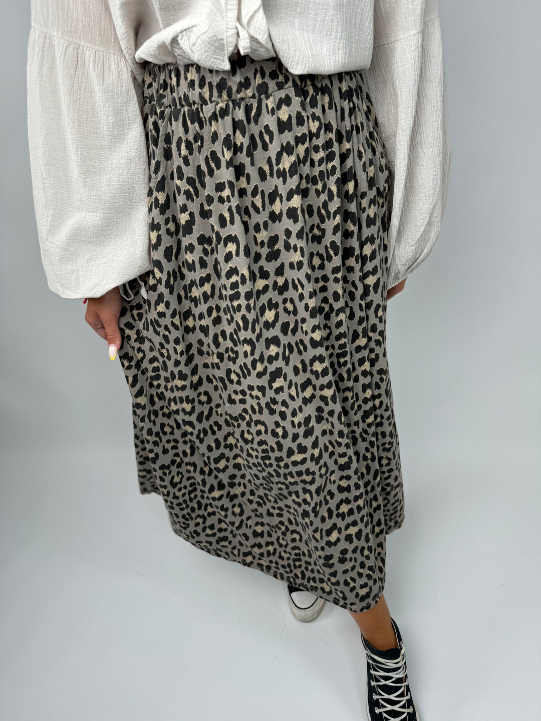 Maxi Sweatrock mit Leoprint