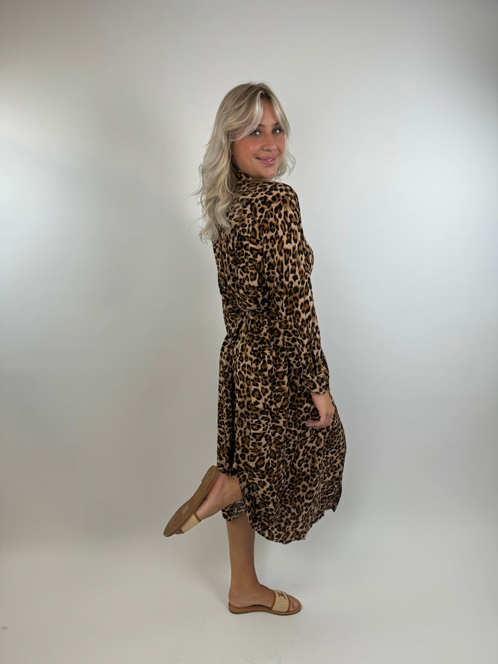 Langes Kleid mit Leoprint Wild