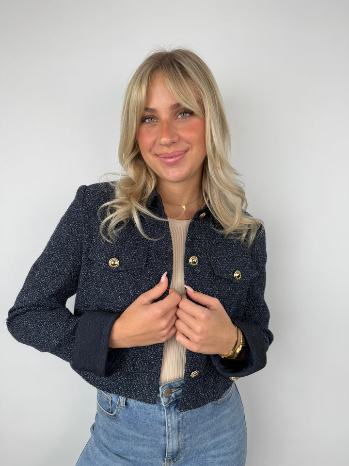 Cropped Blazer mit goldenen Manschettenknöpfen Elegance