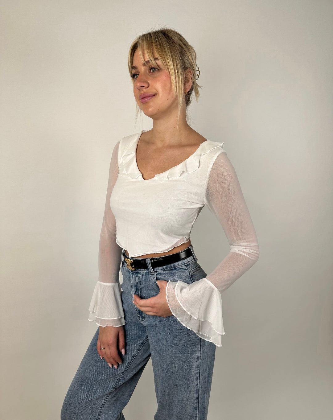 CROPPED RÜSCHENBLUSE ELIF WEIẞ GR. S/36 (B-WARE)